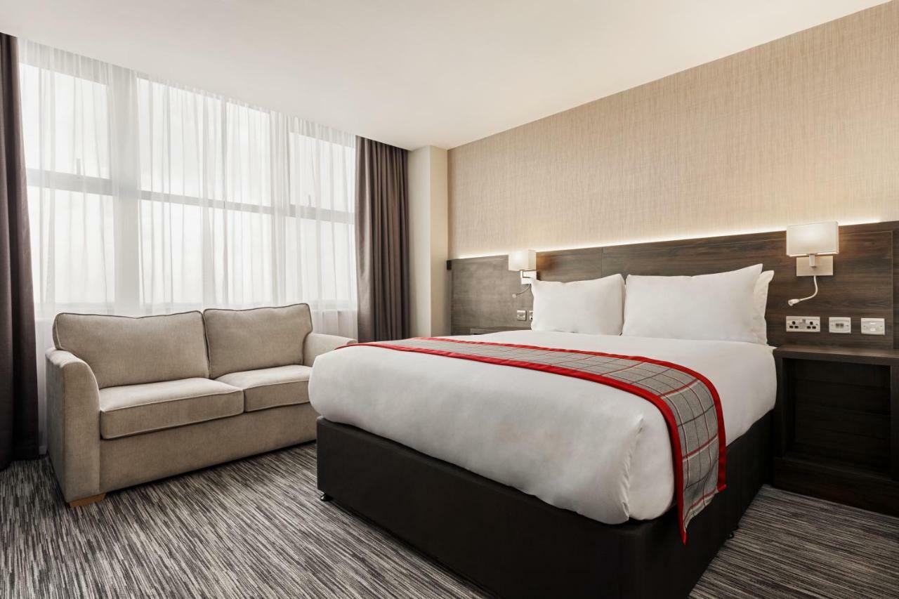 Ramada East Kilbride Hotel Ngoại thất bức ảnh