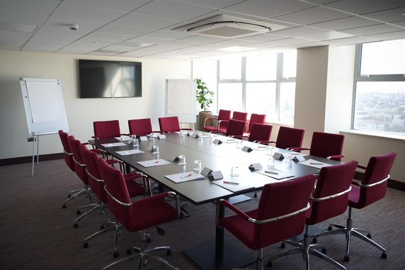 Ramada East Kilbride Hotel Ngoại thất bức ảnh